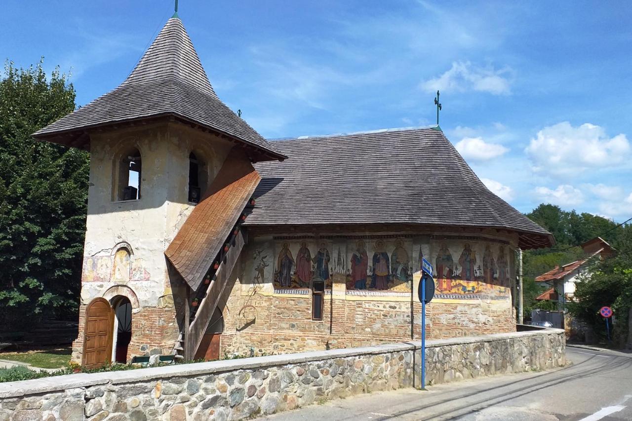 Вілла La Livada Valea Danului Екстер'єр фото